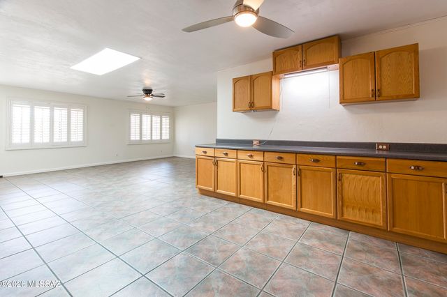 4817 E Scarlett Street, Tucson, AZ 85711