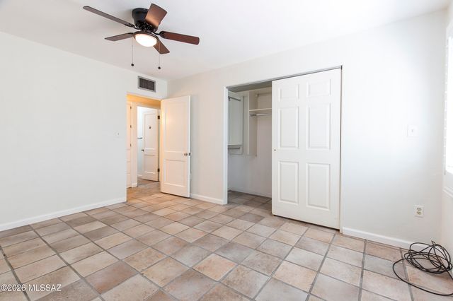 4817 E Scarlett Street, Tucson, AZ 85711