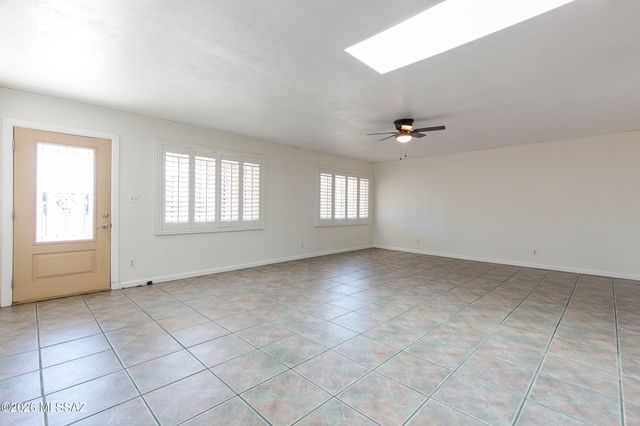 4817 E Scarlett Street, Tucson, AZ 85711