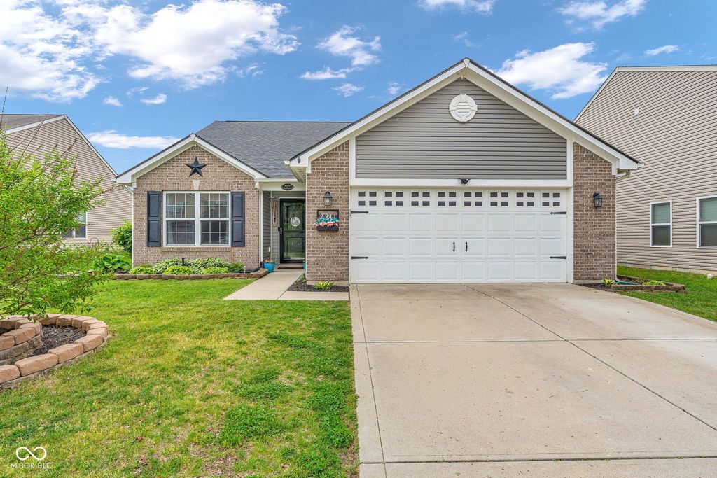 2941 W Hawanian Lane, Monrovia, IN 46157