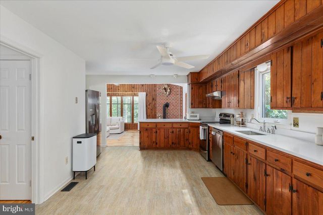 7231 KINGS ARM DR, Manassas, VA 20112