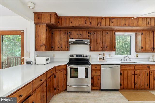7231 KINGS ARM DR, Manassas, VA 20112