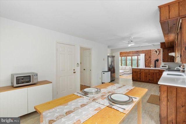 7231 KINGS ARM DR, Manassas, VA 20112