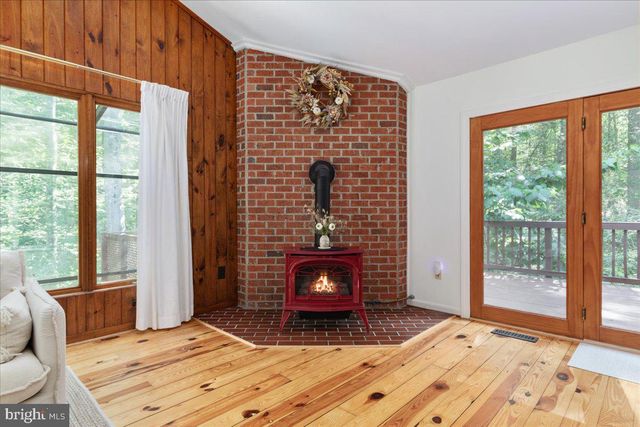7231 KINGS ARM DR, Manassas, VA 20112