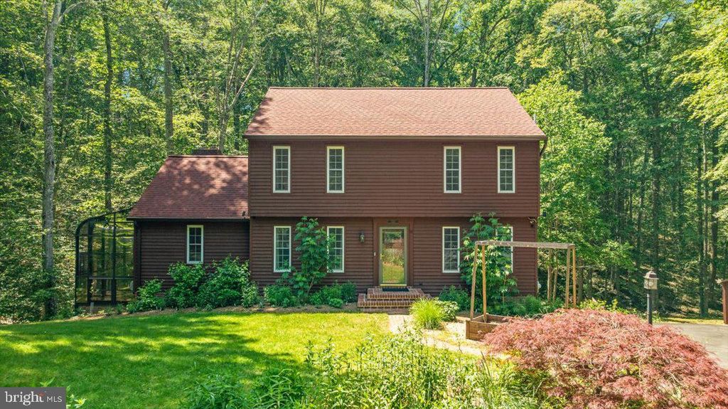 7231 KINGS ARM DR, Manassas, VA 20112