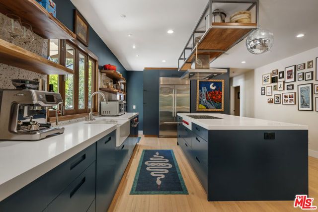 5749 Valley Oak Drive, Los Angeles, CA 90068