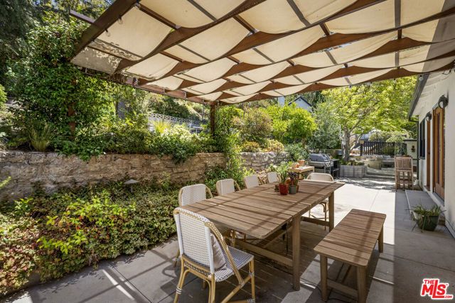 5749 Valley Oak Drive, Los Angeles, CA 90068