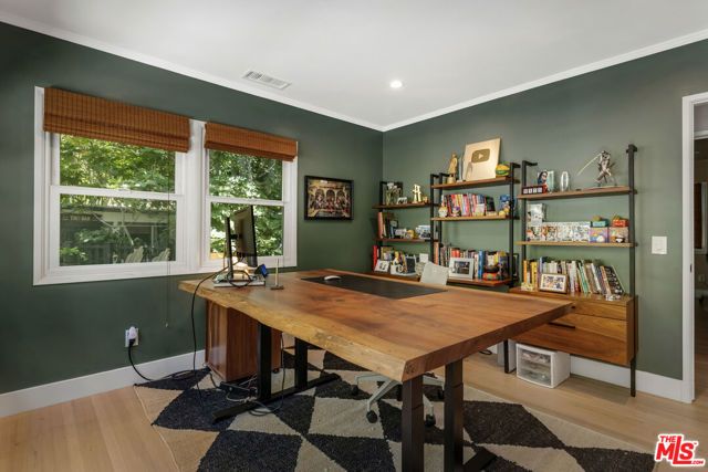 5749 Valley Oak Drive, Los Angeles, CA 90068