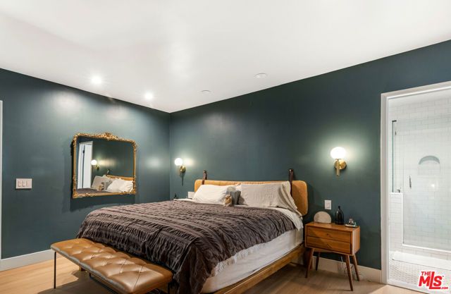 5749 Valley Oak Drive, Los Angeles, CA 90068