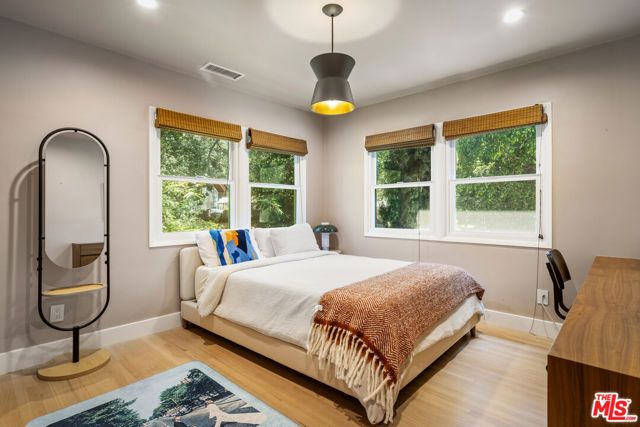 5749 Valley Oak Drive, Los Angeles, CA 90068