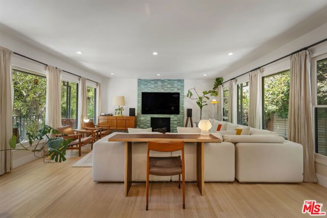 5749 Valley Oak Drive, Los Angeles, CA 90068