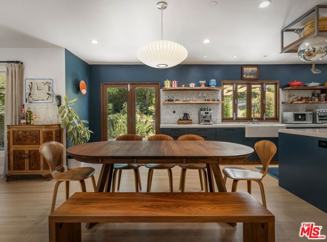 5749 Valley Oak Drive, Los Angeles, CA 90068
