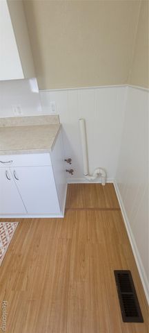 2043 Pilgrim Street, Ferndale, MI 48220