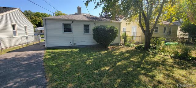 2043 Pilgrim Street, Ferndale, MI 48220