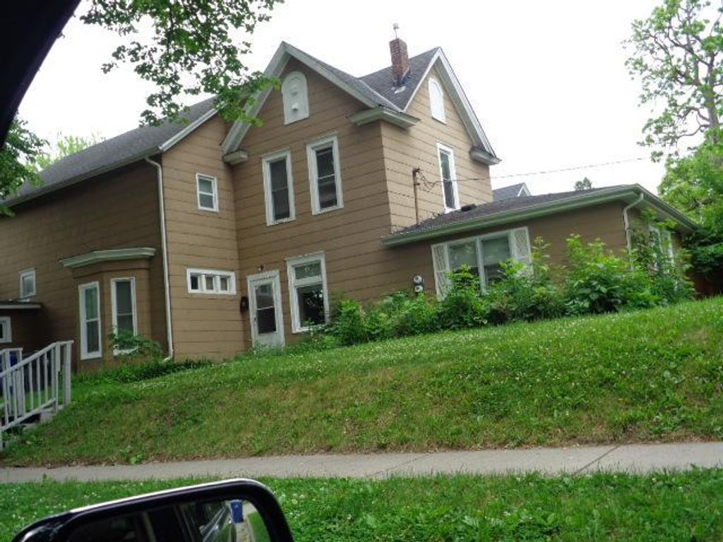579 Ohio Street, Saint Paul, MN 55107 — photo 2