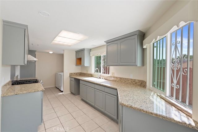 520 E Graves Avenue A, Monterey Park, CA 91755