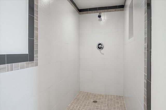 511 Bayshore Drive 802, Fort Lauderdale, FL 33304