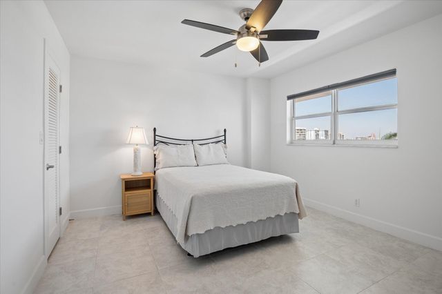 511 Bayshore Drive 802, Fort Lauderdale, FL 33304