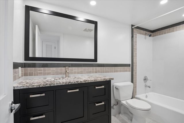 511 Bayshore Drive 802, Fort Lauderdale, FL 33304