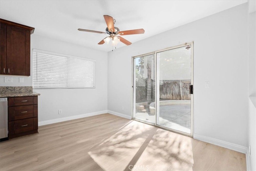 Image 10 of property listing at 821 Limelite, Corona, CA 92878