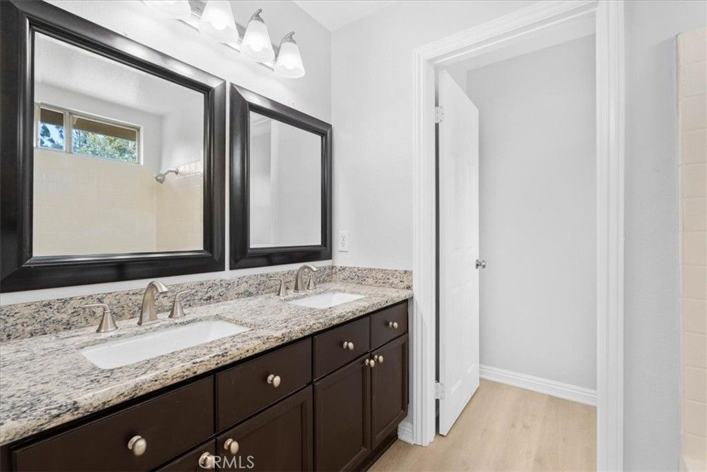 Image 15 of property listing at 821 Limelite, Corona, CA 92878