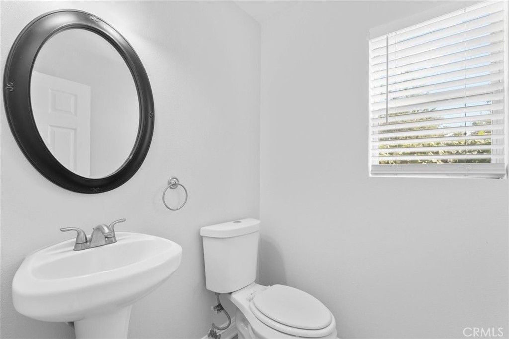 Image 18 of property listing at 821 Limelite, Corona, CA 92878