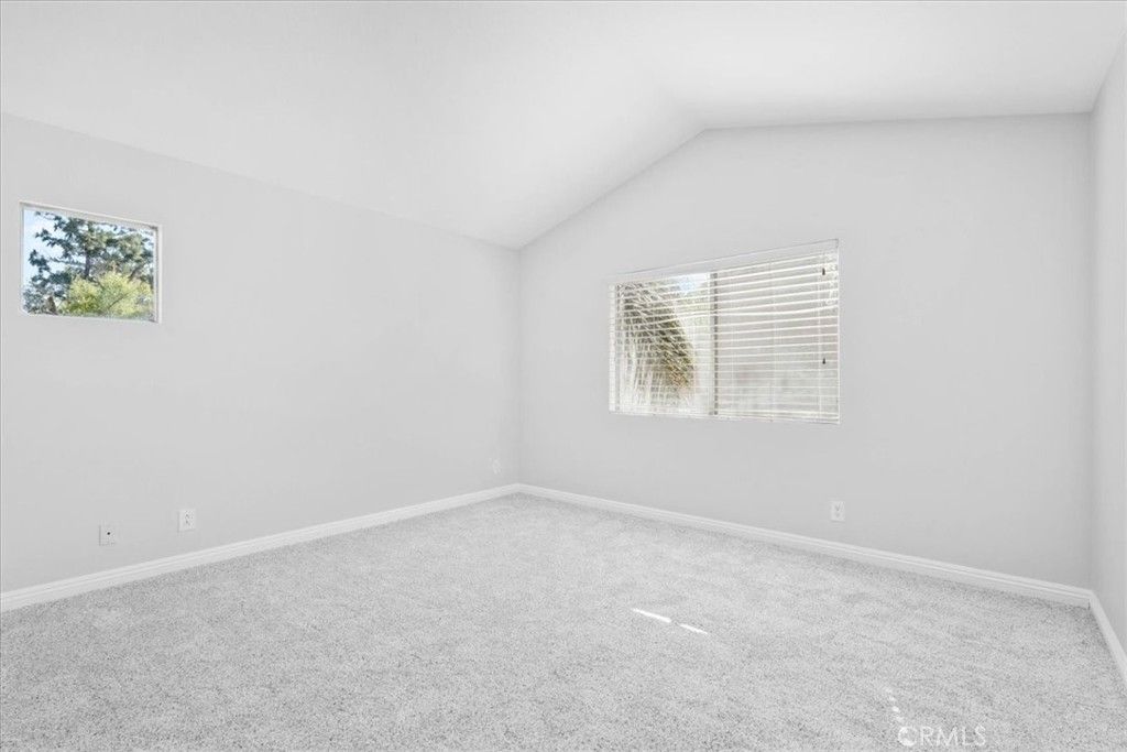 Image 21 of property listing at 821 Limelite, Corona, CA 92878
