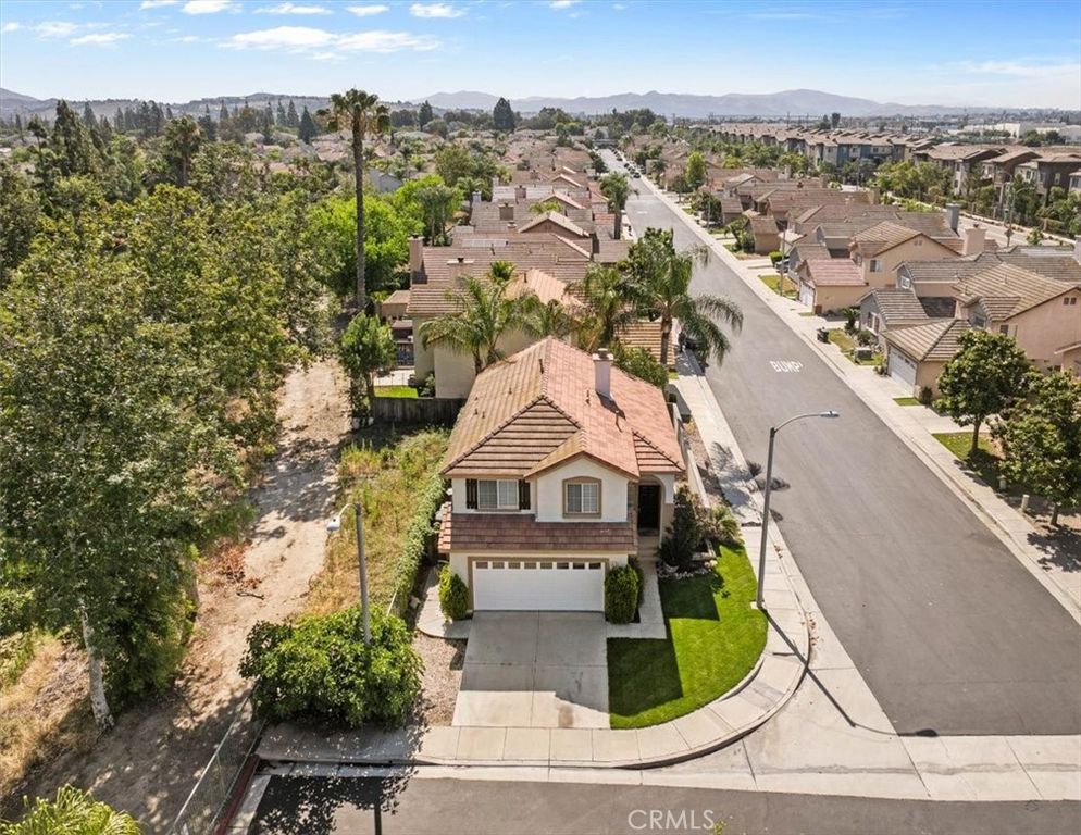 Image 29 of property listing at 821 Limelite, Corona, CA 92878