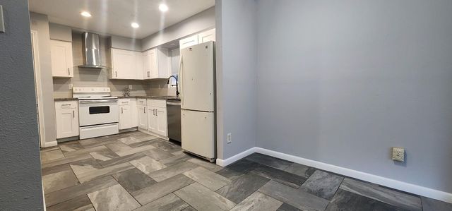 23431 Dew Wood Lane, Spring, TX 77373