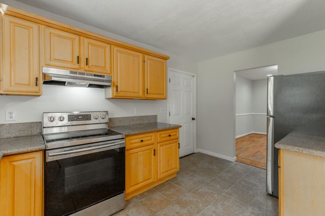 957 Lower Mill Rd Road, Hixson, TN 37343