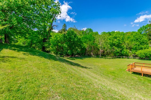 957 Lower Mill Rd Road, Hixson, TN 37343