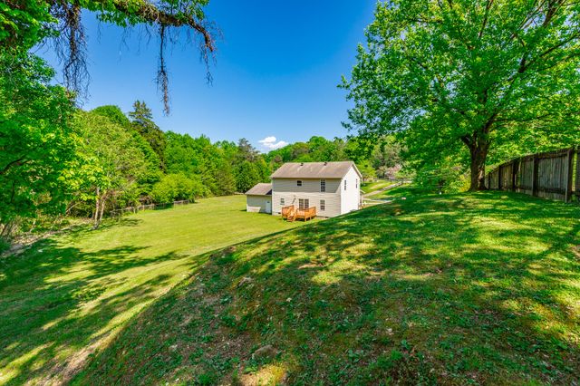 957 Lower Mill Rd Road, Hixson, TN 37343