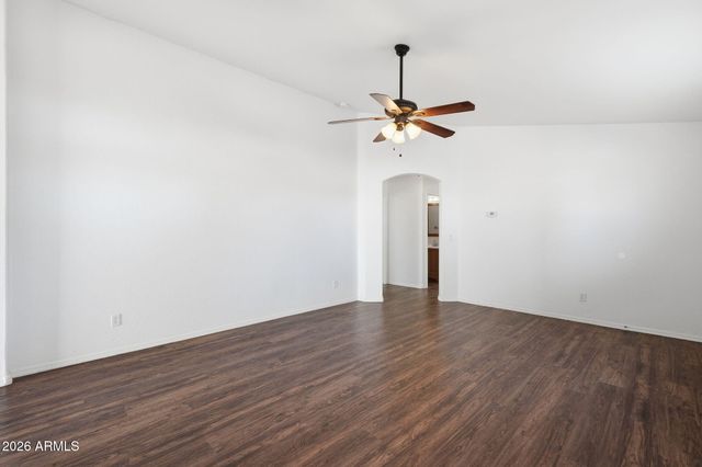 10830 E CAROL Avenue, Mesa, AZ 85208