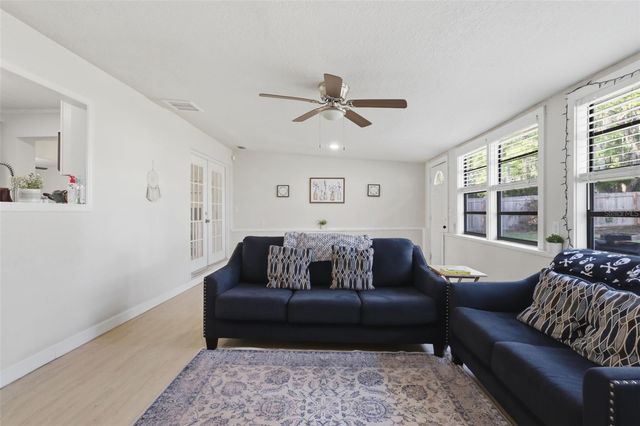 112 EDWARDS AVENUE, Orange City, FL 32763