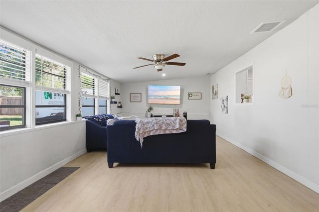 112 EDWARDS AVENUE, Orange City, FL 32763