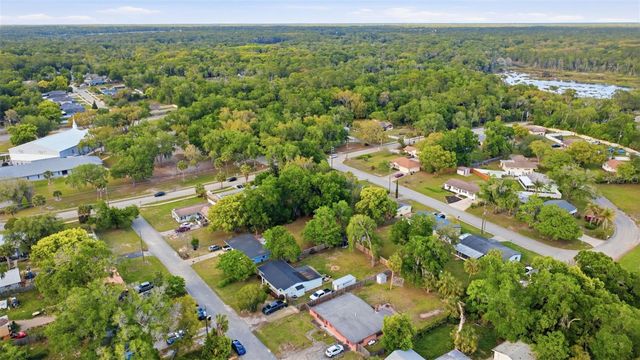 112 EDWARDS AVENUE, Orange City, FL 32763