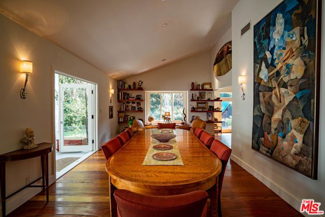 13324 W SUNSET, Los Angeles, CA 90049