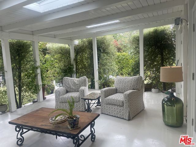 13324 W SUNSET, Los Angeles, CA 90049