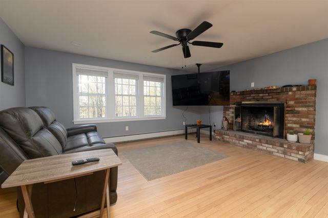 13 Leet Drive, Claremont, NH 03743