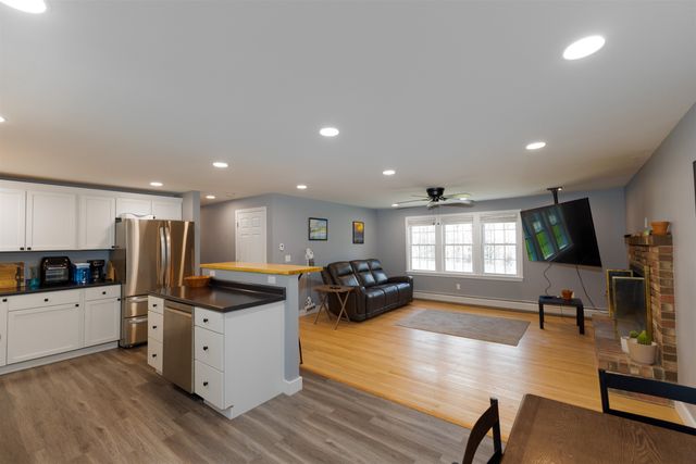 13 Leet Drive, Claremont, NH 03743