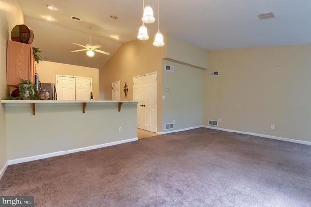 38 RIDGEWAY DRIVE, Mechanicsburg, PA 17050