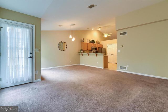 38 RIDGEWAY DRIVE, Mechanicsburg, PA 17050
