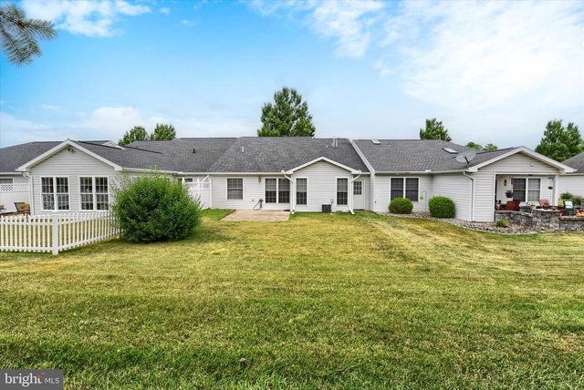38 RIDGEWAY DRIVE, Mechanicsburg, PA 17050