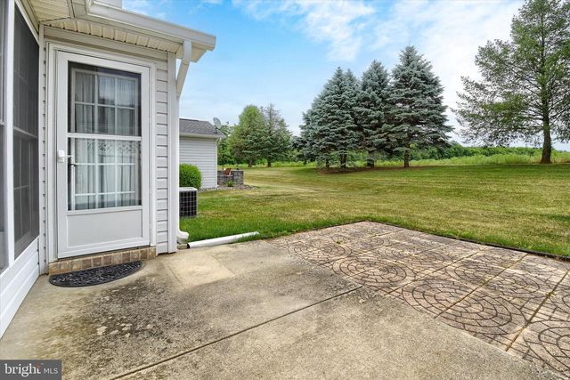 38 RIDGEWAY DRIVE, Mechanicsburg, PA 17050