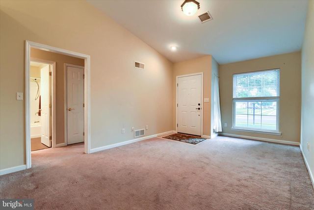 38 RIDGEWAY DRIVE, Mechanicsburg, PA 17050