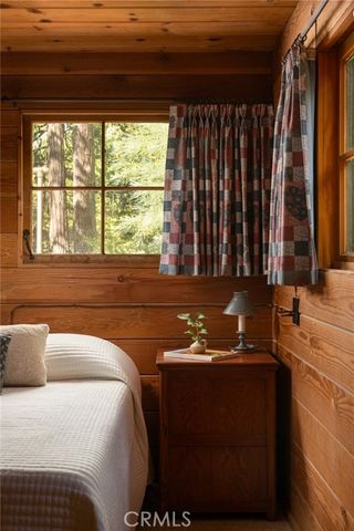 629 Lodge Lane, Twin Peaks, CA 92391