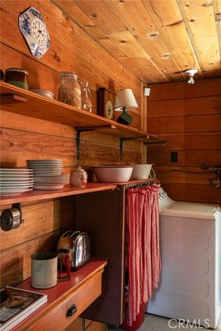 629 Lodge Lane, Twin Peaks, CA 92391