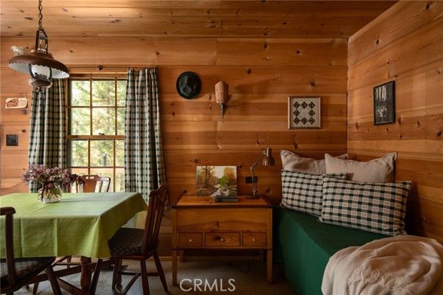 629 Lodge Lane, Twin Peaks, CA 92391