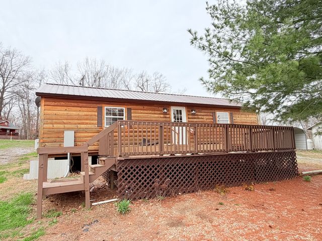 845 Lakeview Road, Galatia, IL 62935