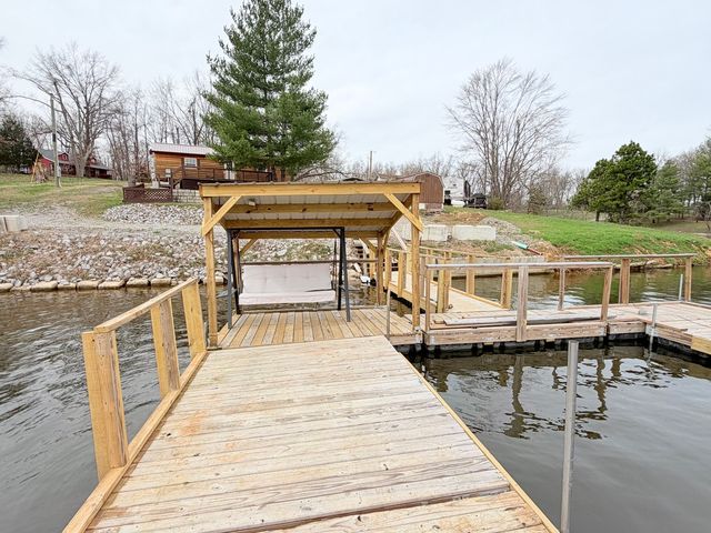 845 Lakeview Road, Galatia, IL 62935